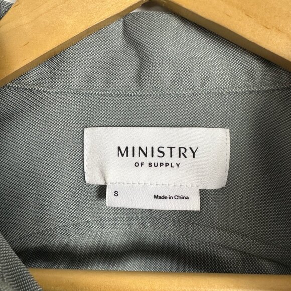 Ministry of Supply Short Sleeve Polo Shirt Mens Size Small Grey‎ Golf Pickleball - Picture 2 of 9